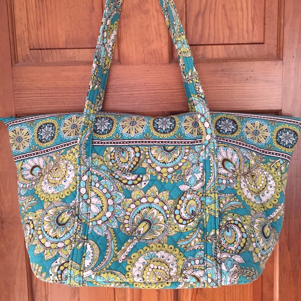 Vera Bradley Large Zip Tote
